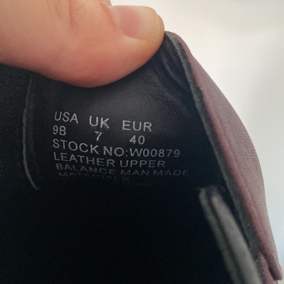 Wolverine x Samantha Pleet “1000 mile” oxblood leather boots in size 9US - Picture 3 of 6